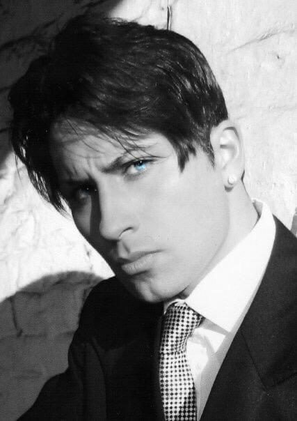 Nicky Knight | Northern Fantasy Male Escort Service Provider